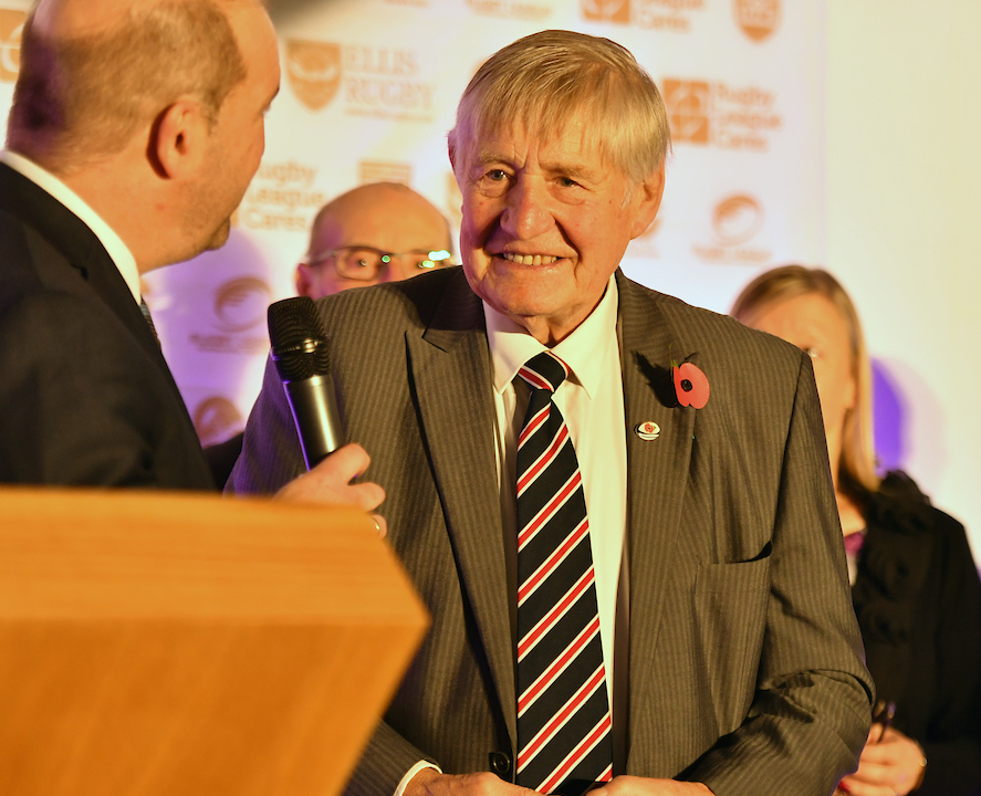Johnny Whiteley MBE inducted into the RL Hall of Fame